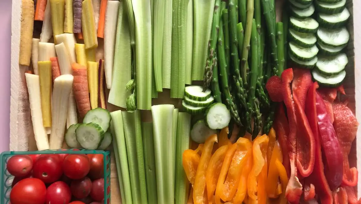 Making Your Veggie Tray the Centerpiece