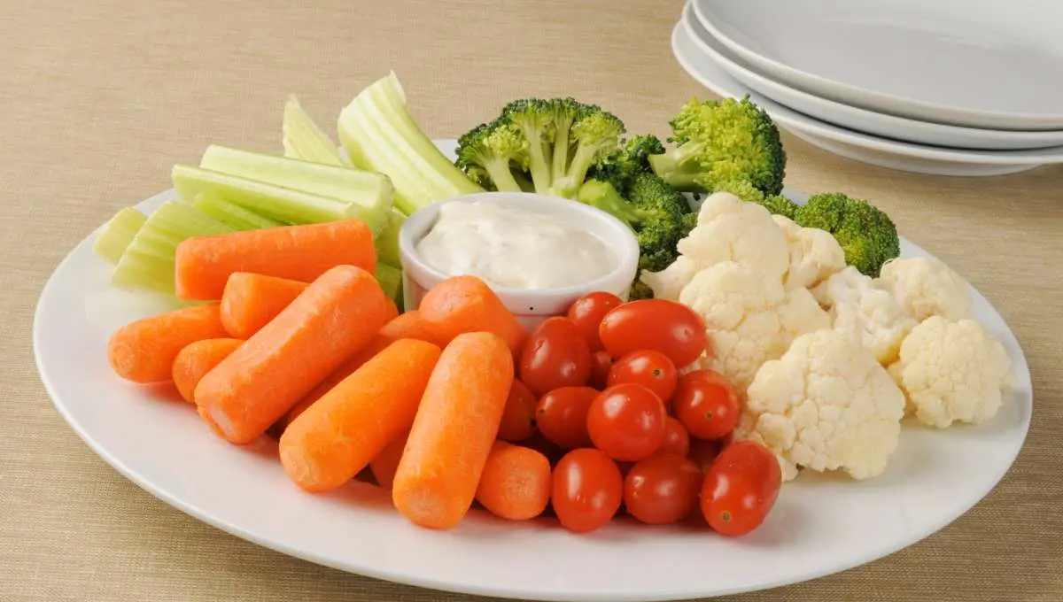 A Vegetable Trays with delicious dip