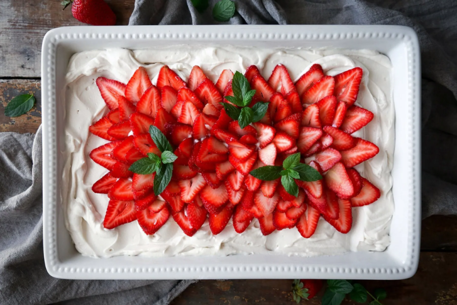 Strawberry Sheet Cake Recipe